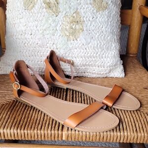 Old Navy strappy ankle-strap sandals, size 10